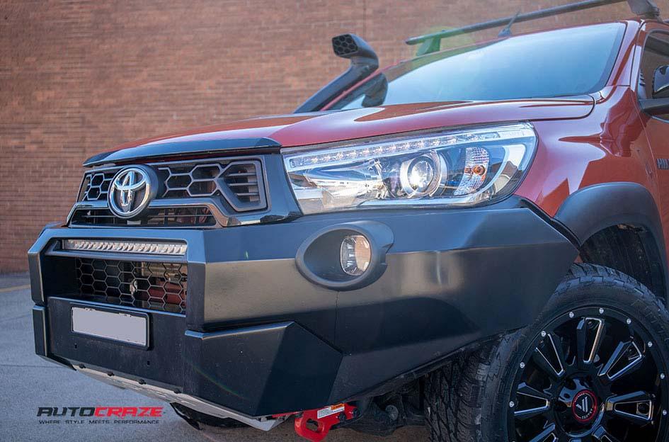 TOYOTA HILUX N80 RUGGED X AB808 GLOSS BLACK MILLED ACCENTS